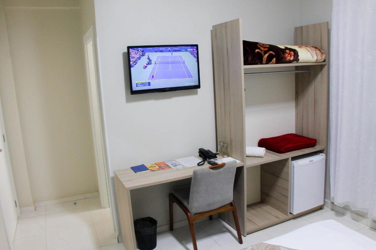 Hotel Aj - Facil Acesso Patio Shopping E Rotula Da Bandeira 3*